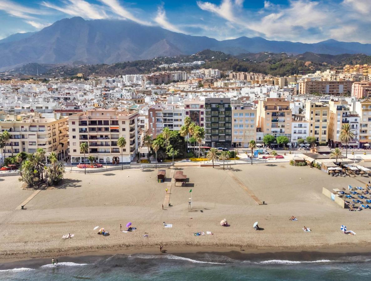 Aparment Neptuno- Located On The Promenade A Few Metres From The Beach. Estepona Exterior photo